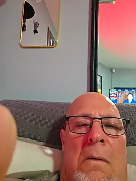 dickinyouto online show from June 16, 2026, 6:02 am