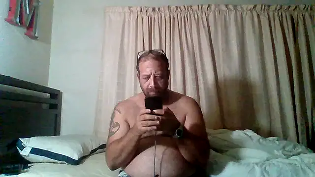 Exhibitionist040577 online show from November 28, 2025, 11:38 pm