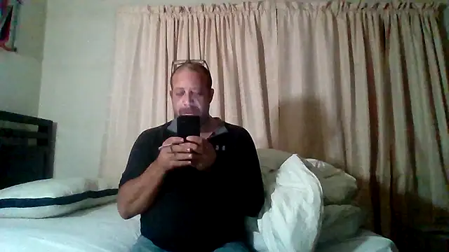 Exhibitionist040577 online show from November 14, 2025, 3:10 am