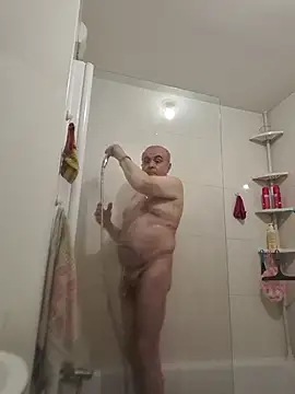 Bretoncool online show from February 18, 2026, 4:14 pm