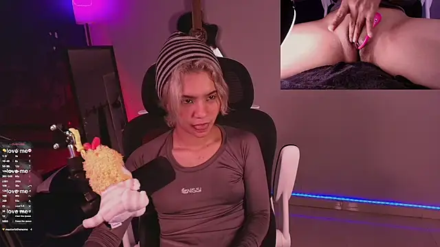 Snapshot of marlena3312 chatting on November 27, 2025, 3:01 pm marlena3312 online show from November 27, 2025, 3:01 pm