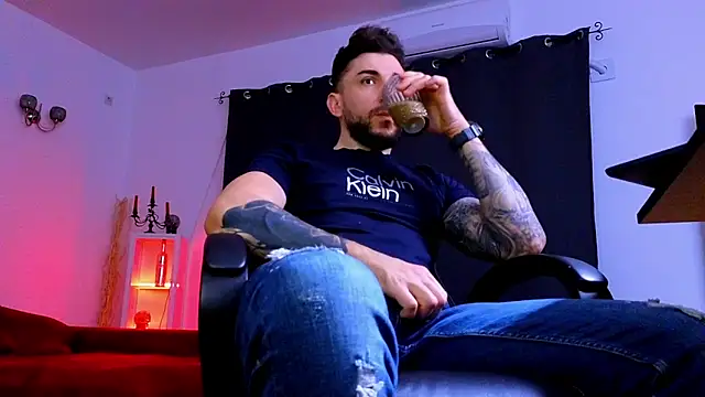 MightyAaron66 online show from April 3, 2026, 2:29 am