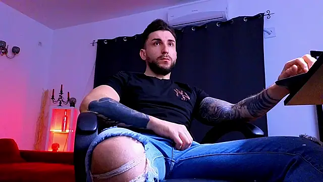 MightyAaron66 online show from February 11, 2026, 5:29 am