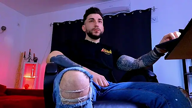 MightyAaron66 online show from April 10, 2026, 4:30 am