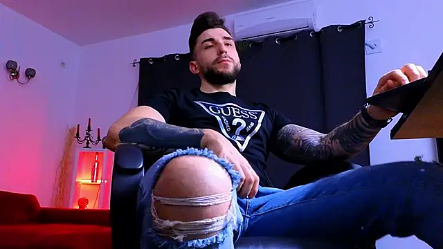 MightyAaron66 online show from January 16, 2026, 3:49 pm