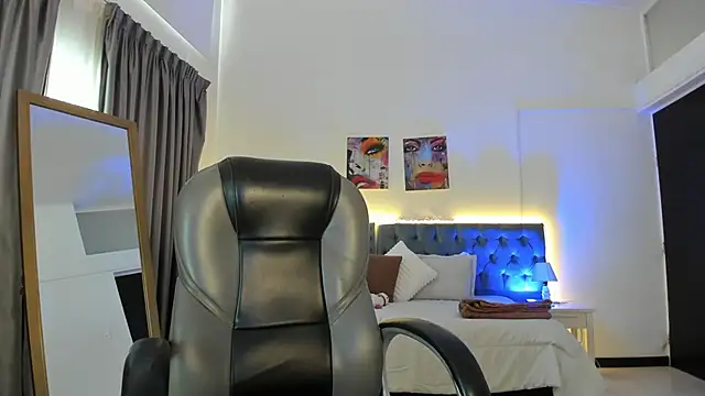 Snapshot of Tamy_edwards chatting on November 2, 2025, 2:11 pm Tamy edwards online show from November 2, 2025, 2:11 pm