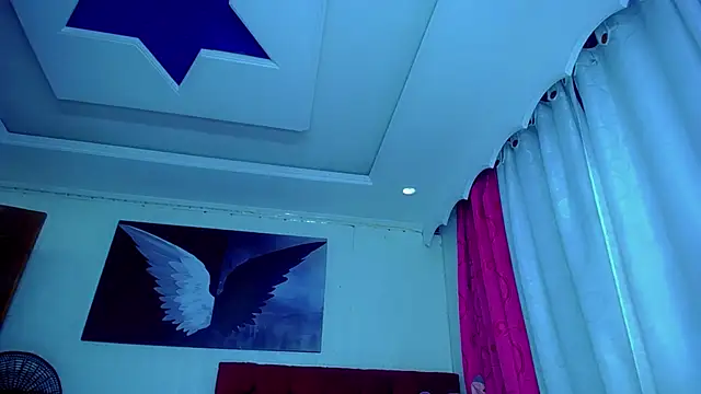 Snapshot of NahomiCamper chatting on November 3, 2025, 11:08 pm NahomiCamper online show from November 3, 2025, 11:08 pm