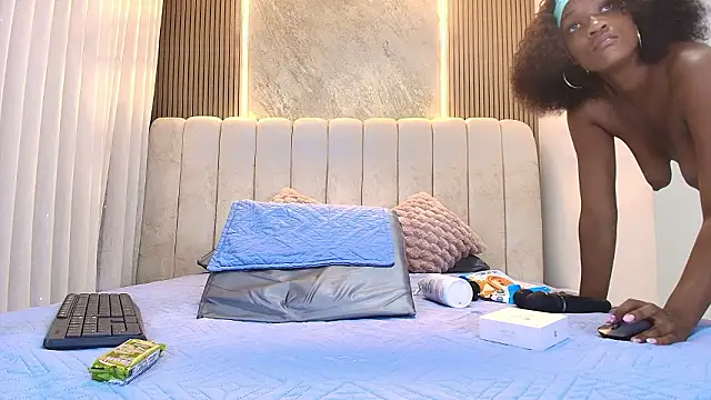 Snapshot of kata_hazel chatting on February 26, 2026, 7:25 pm kata hazel online show from February 26, 2026, 7:25 pm