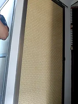 samitasharma online show from February 12, 2026, 3:28 am