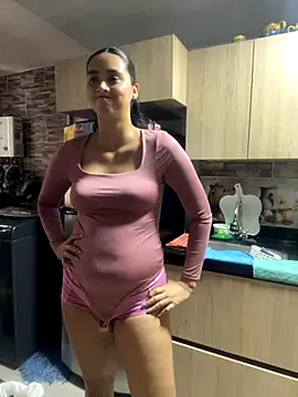 karla nill online show from November 20, 2025, 8:31 pm