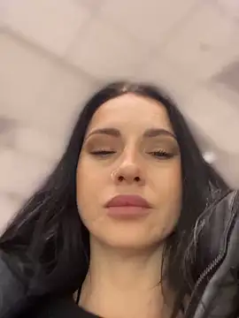 Roxana-Sexy online show from February 26, 2026, 5:29 am