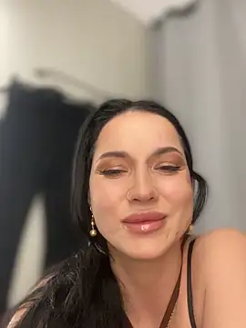 Roxana-Sexy online show from February 11, 2026, 5:51 am