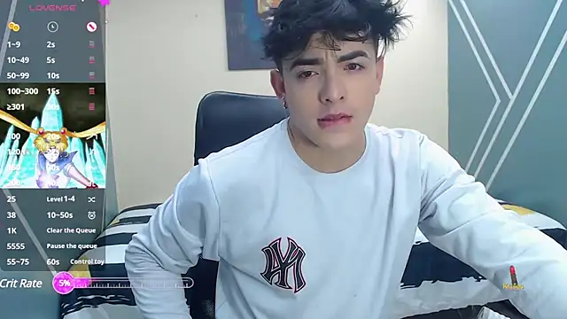 nolan twink1 online show from February 1, 2025, 5:37 pm