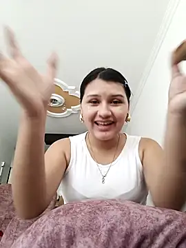 Snapshot of Nicky-7 chatting on February 14, 2026, 5:13 pm Nicky-7 online show from February 14, 2026, 5:13 pm