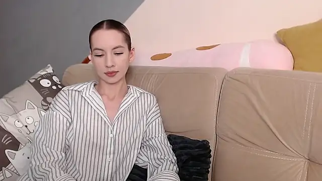 AmbrielHailey online show from January 12, 2026, 11:53 pm