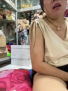 Snapshot of Cesywet chatting on March 23, 2025, 3:10 am Cesywet online show from March 23, 2025, 3:10 am