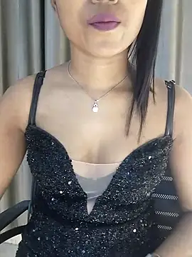 Snapshot of Rinika_67 chatting on November 16, 2025, 2:00 pm Rinika 67 online show from November 16, 2025, 2:00 pm