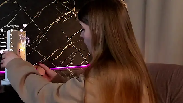 Snapshot of EdithHaskell chatting on February 24, 2025, 1:31 pm EdithHaskell online show from February 24, 2025, 1:31 pm