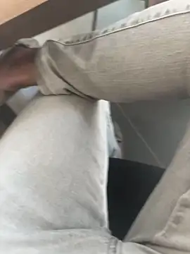 homidor online show from October 2, 2025, 2:20 pm