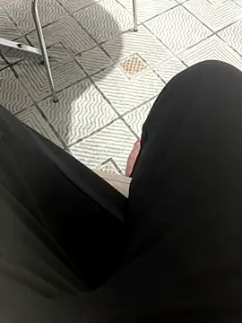 homidor online show from October 26, 2025, 9:26 pm