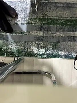 homidor online show from December 23, 2024, 10:44 pm