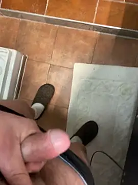 falloso77 online show from March 18, 2026, 4:41 pm