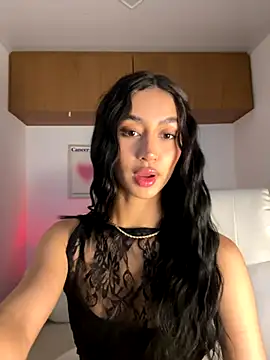 Snapshot of maddy_bronw_ chatting on October 28, 2025, 10:52 pm maddy bronw online show from October 28, 2025, 10:52 pm