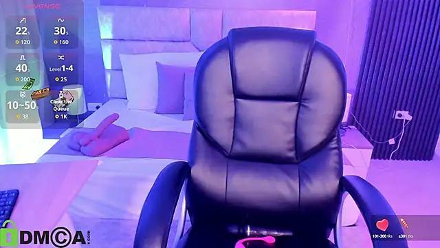 Snapshot of Cristal__adams chatting on October 3, 2025, 1:01 pm Cristal adams online show from October 3, 2025, 1:01 pm