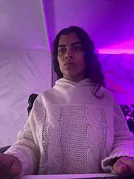 Snapshot of NINA_18_YEARS chatting on November 24, 2025, 9:04 pm NINA 18 YEARS online show from November 24, 2025, 9:04 pm