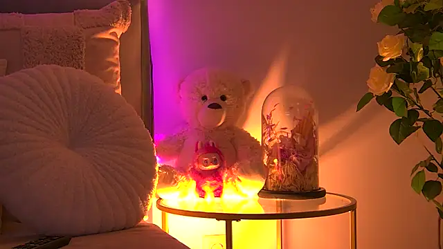 AngeliqueSkye online show from October 31, 2025, 4:09 am