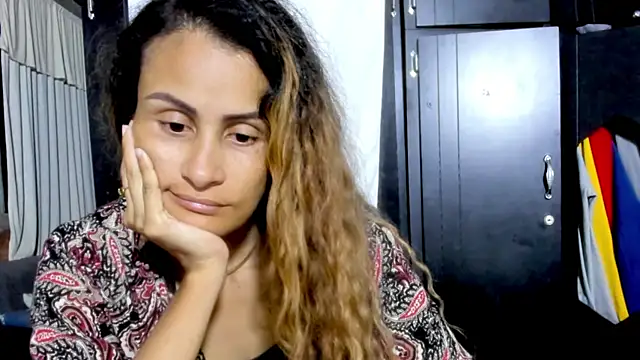 coralcarter1 online show from March 29, 2026, 11:28 pm