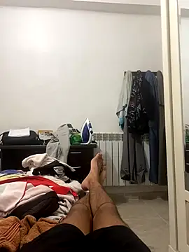 Snapshot of alex-riadh chatting on October 5, 2025, 12:01 am alex-riadh online show from October 5, 2025, 12:01 am