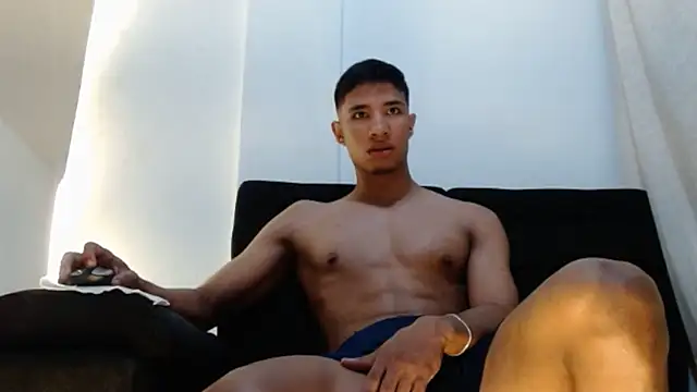 Snapshot of JacksonCooper1 chatting on December 22, 2024, 8:03 pm JacksonCooper1 online show from December 22, 2024, 8:03 pm