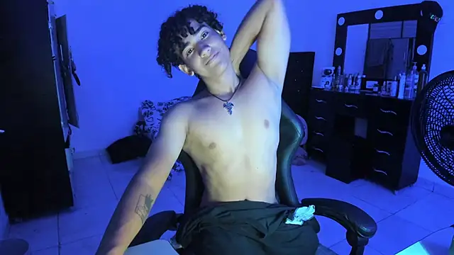 jake willianss online show from October 1, 2025, 8:57 pm