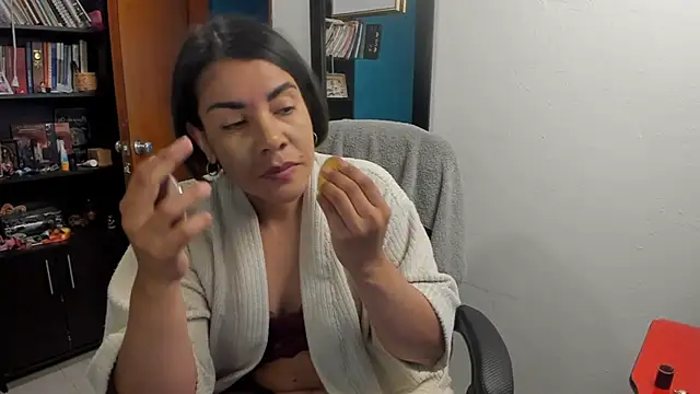 peanut tangerine online show from March 26, 2026, 10:07 pm