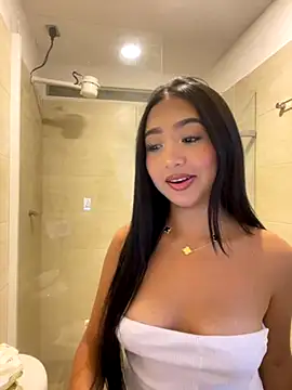 Snapshot of SOPHIACANDY19_ chatting on November 7, 2025, 9:52 pm SOPHIACANDY19 online show from November 7, 2025, 9:52 pm