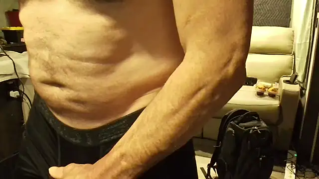 overaveragefreak4you online show from February 13, 2026, 1:22 pm