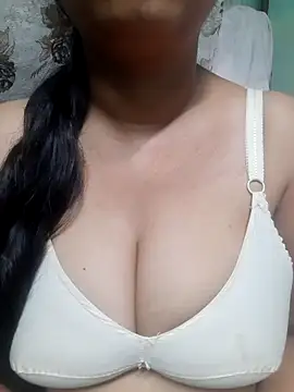 Snapshot of sajida34 chatting on March 20, 2025, 1:02 am sajida34 online show from March 20, 2025, 1:02 am