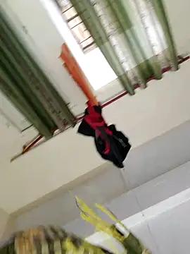 Wild-Honey online show from September 30, 2025, 3:34 am