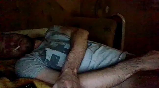 Vicktore007 online show from December 13, 2024, 4:43 am