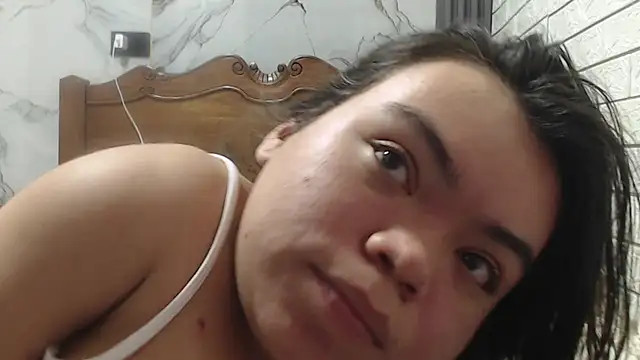 Snapshot of Michelle_Brooks chatting on February 6, 2025, 10:14 am Michelle Brooks online show from February 6, 2025, 10:14 am