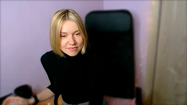 Snapshot of TaylorBre chatting on January 7, 2026, 6:51 am TaylorBre online show from January 7, 2026, 6:51 am