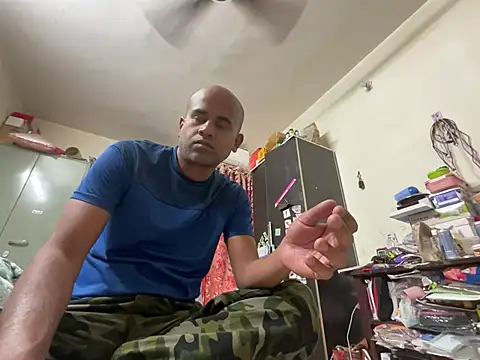 SammyChocolateIndian online show from March 4, 2025, 9:51 am