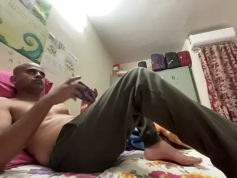 SammyChocolateIndian online show from December 30, 2024, 5:34 pm