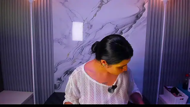 venusowen  online show from March 3, 2026, 2:13 pm