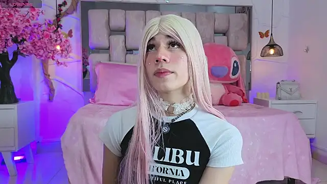 DaripQueen online show from April 23, 2026, 2:30 pm