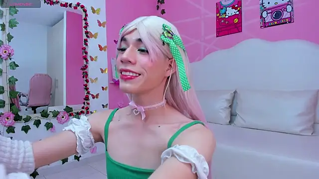 DaripQueen online show from March 17, 2025, 2:23 pm