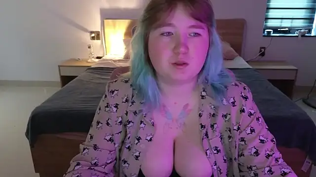 ChimberWol online show from April 9, 2026, 12:12 am