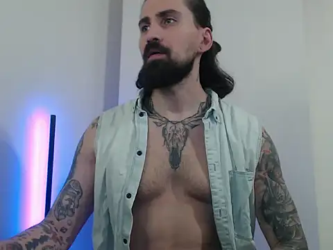 MateoHunk online show from March 19, 2026, 6:19 pm