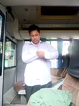 Snapshot of alexchir4 chatting on November 20, 2025, 12:28 pm alexchir4 online show from November 20, 2025, 12:28 pm